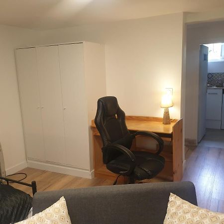 Ferienwohnung Studio 25M2 Independant Sous-Sol Sarcelles Exterior foto