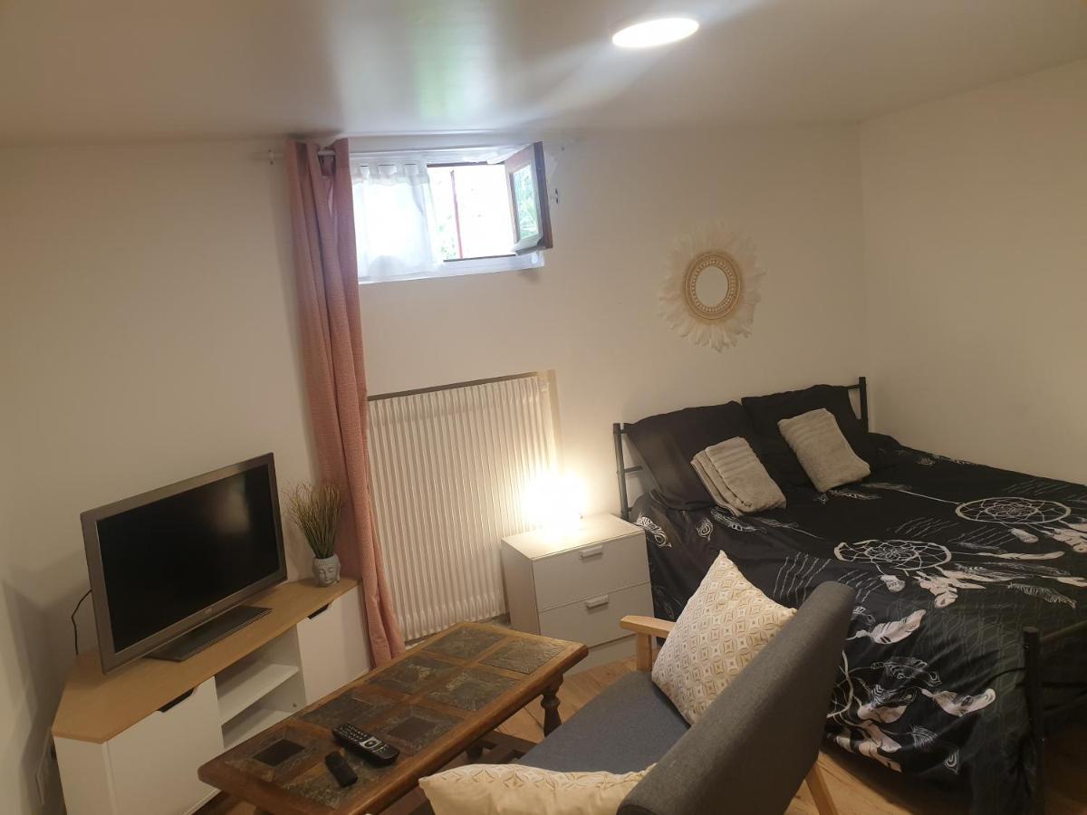 Ferienwohnung Studio 25M2 Independant Sous-Sol Sarcelles Exterior foto