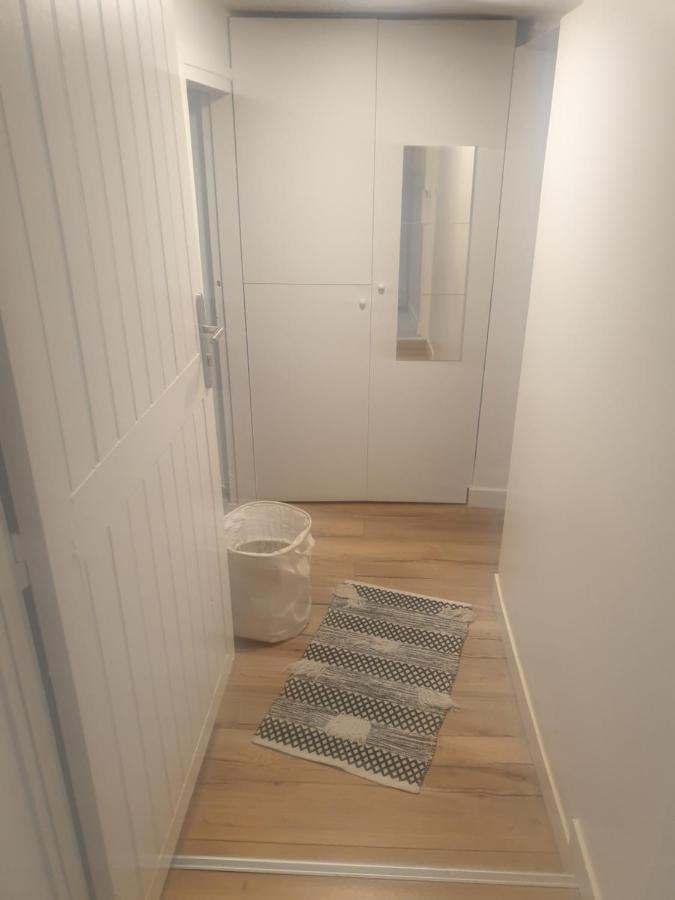 Ferienwohnung Studio 25M2 Independant Sous-Sol Sarcelles Exterior foto